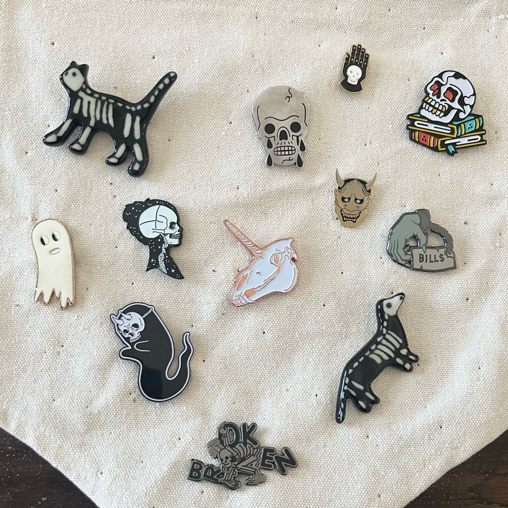 Assorted set of 12 enamel pins